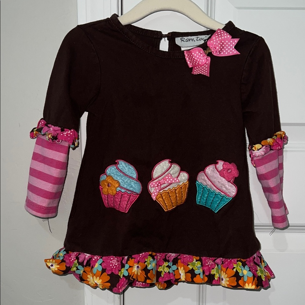 VINTAGE Y2K Rare Too Brown Dress with Cupcake Birthday Shirt
